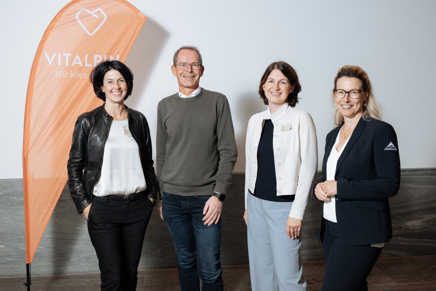 73 - VITALPIN-LichtraumFotostudio-73.JPG