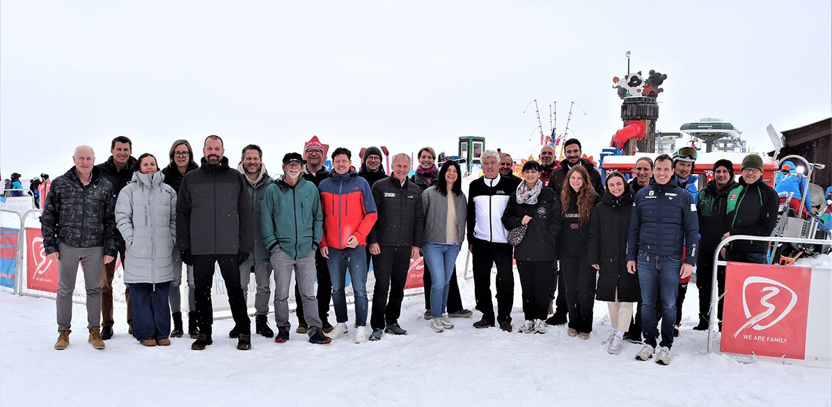 Gruppenfoto.jpg