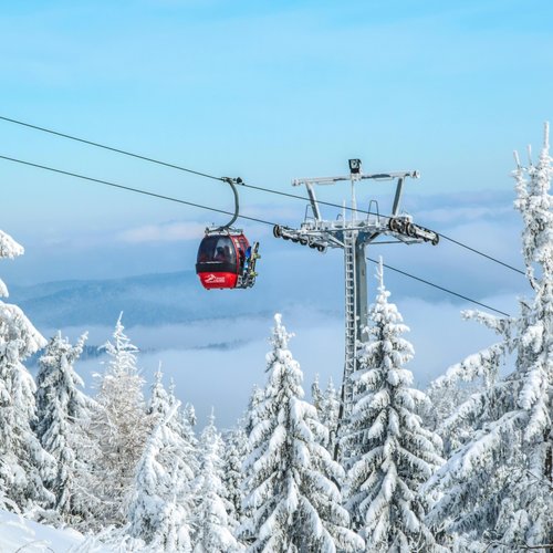 Le piccole aree sciistiche e gli skilift per principianti hanno una grande rilevanza sociale per l’arco alpino