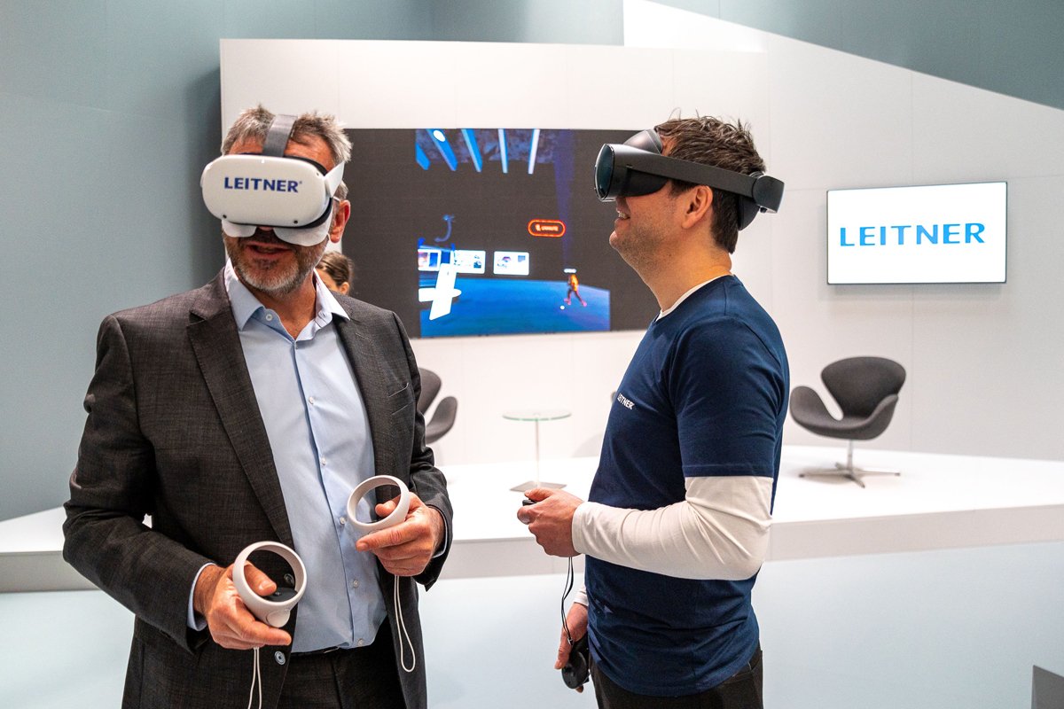 VR-Brillen-Test (1).jpg