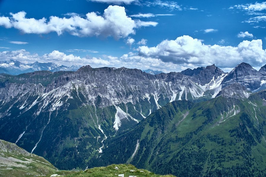 Vernetzt im Alpenraum: Warum Zusammenarbeit zur Schlüsselkompetenz wird